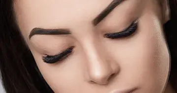 divalook-classes-Volume-Eyelash-Extensions-Montreal-Training-Course.jpg